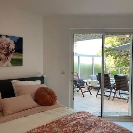 Design & Luxe En Bord De Mer A Golfe Juan - 2 - Wifi - Climatisation - Terrasse - 5 Min De Cannes Vallauris